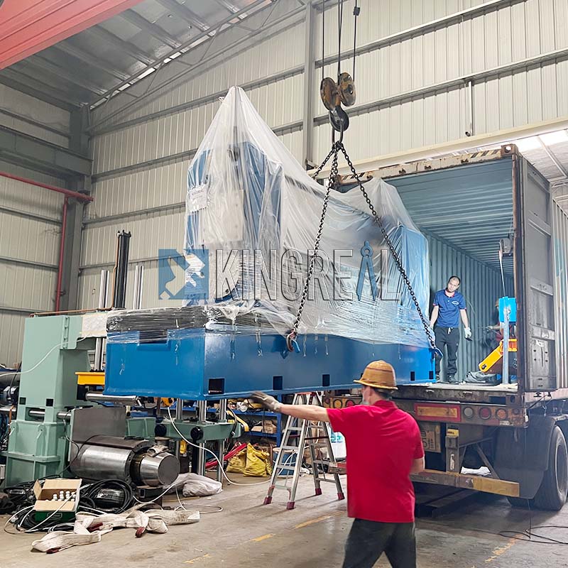 Máquina de brote de aluminio enviada a Rusia